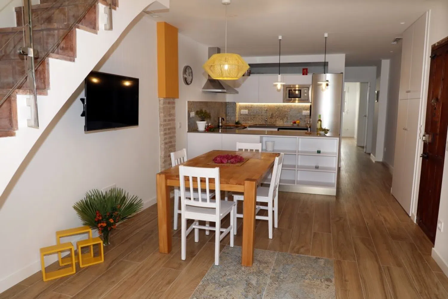 Dúplex en calle de la Reina, 225 - Foto 4