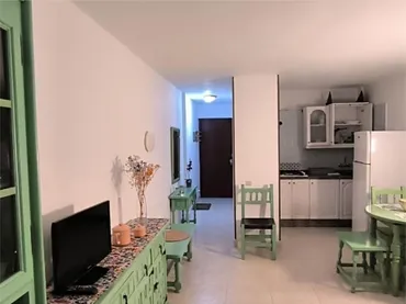Apartamento en  Calle Hermanos Fernández Perdigón 9 - Foto 3