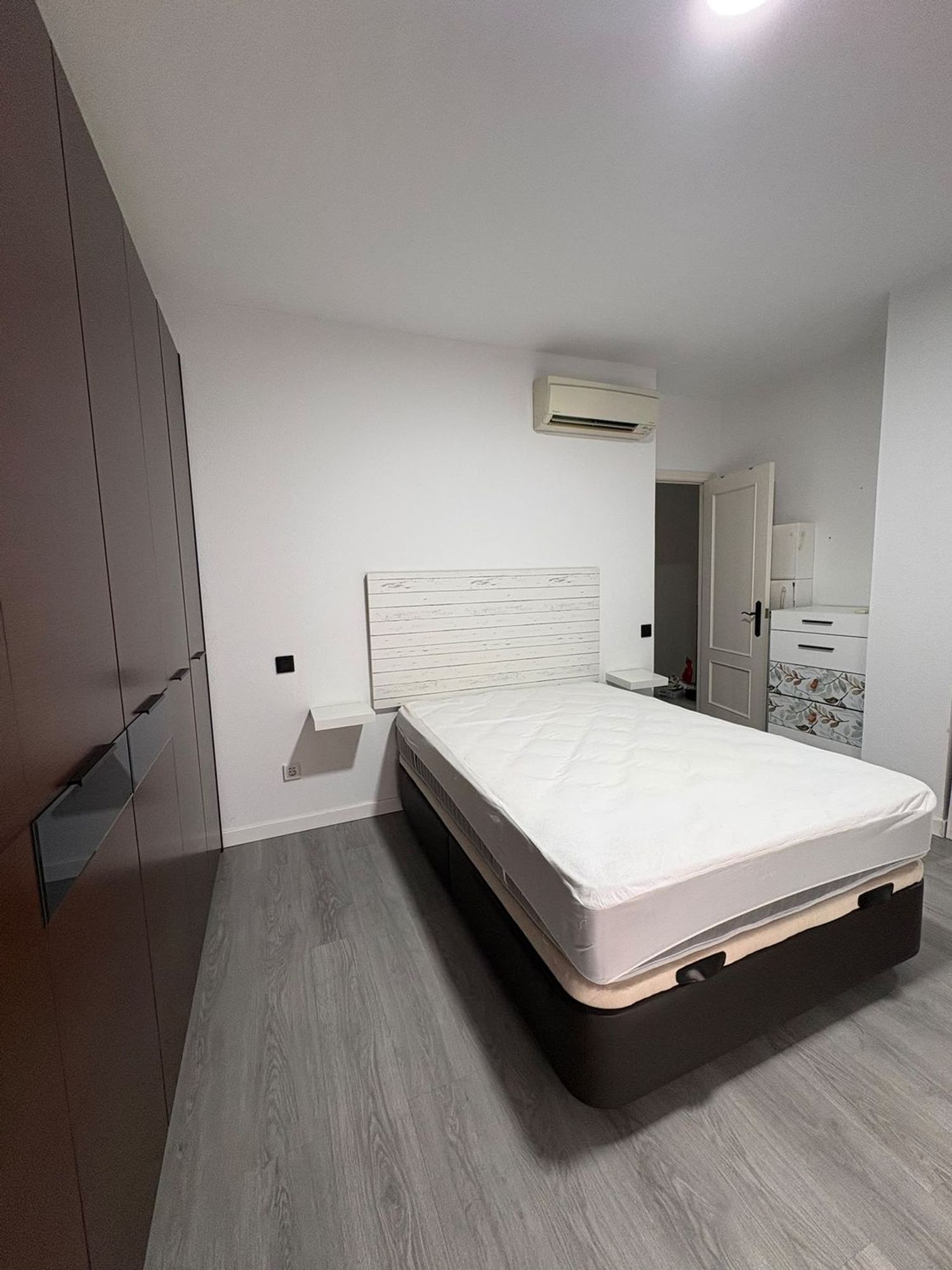 Chalet adosado en Palomares del Río - Foto 16