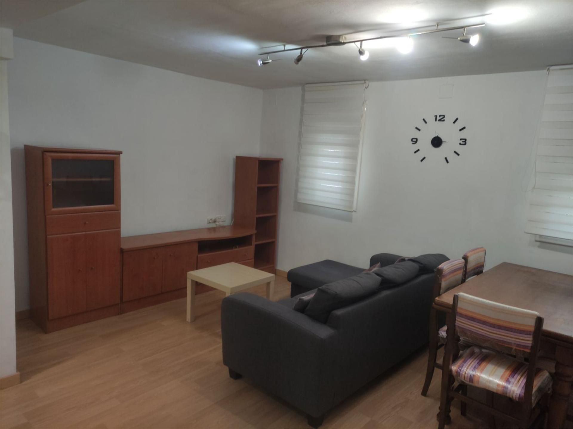 Piso en  Calle del Teniente Ortiz de Zárate 29 - Foto 2