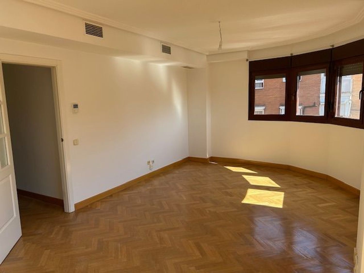 Piso en calle de Josep Pla, 6 - Foto 2