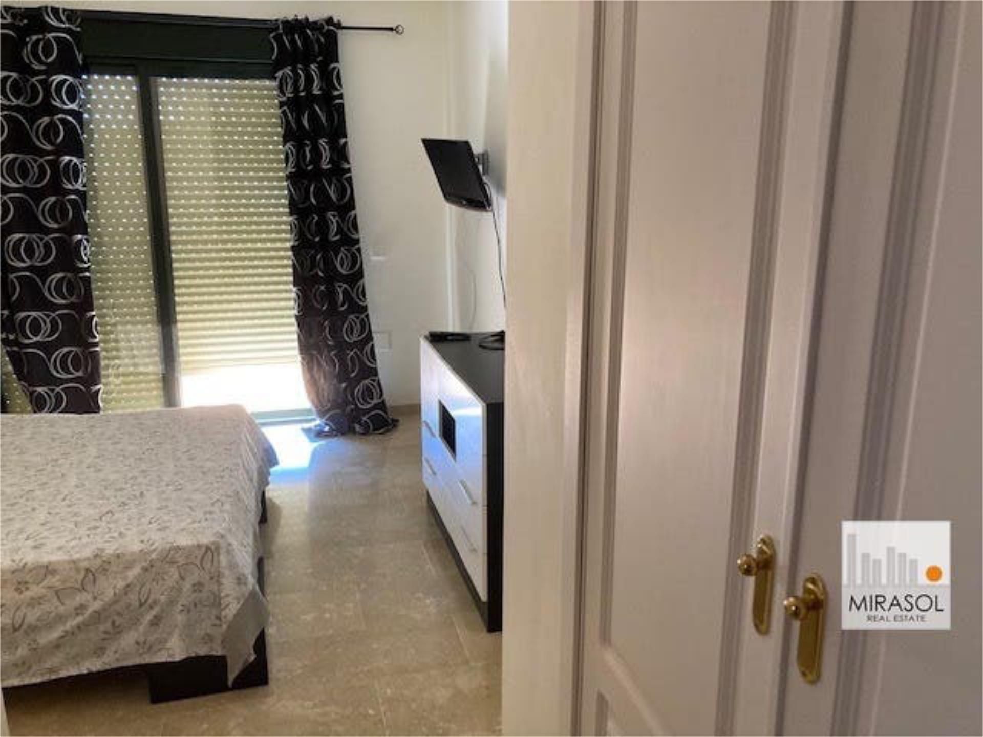 Piso en Urbanización Loma Real - Foto 9