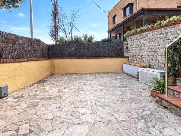 Casa independiente en avenida Ramon Escayola, 1 - Foto 3