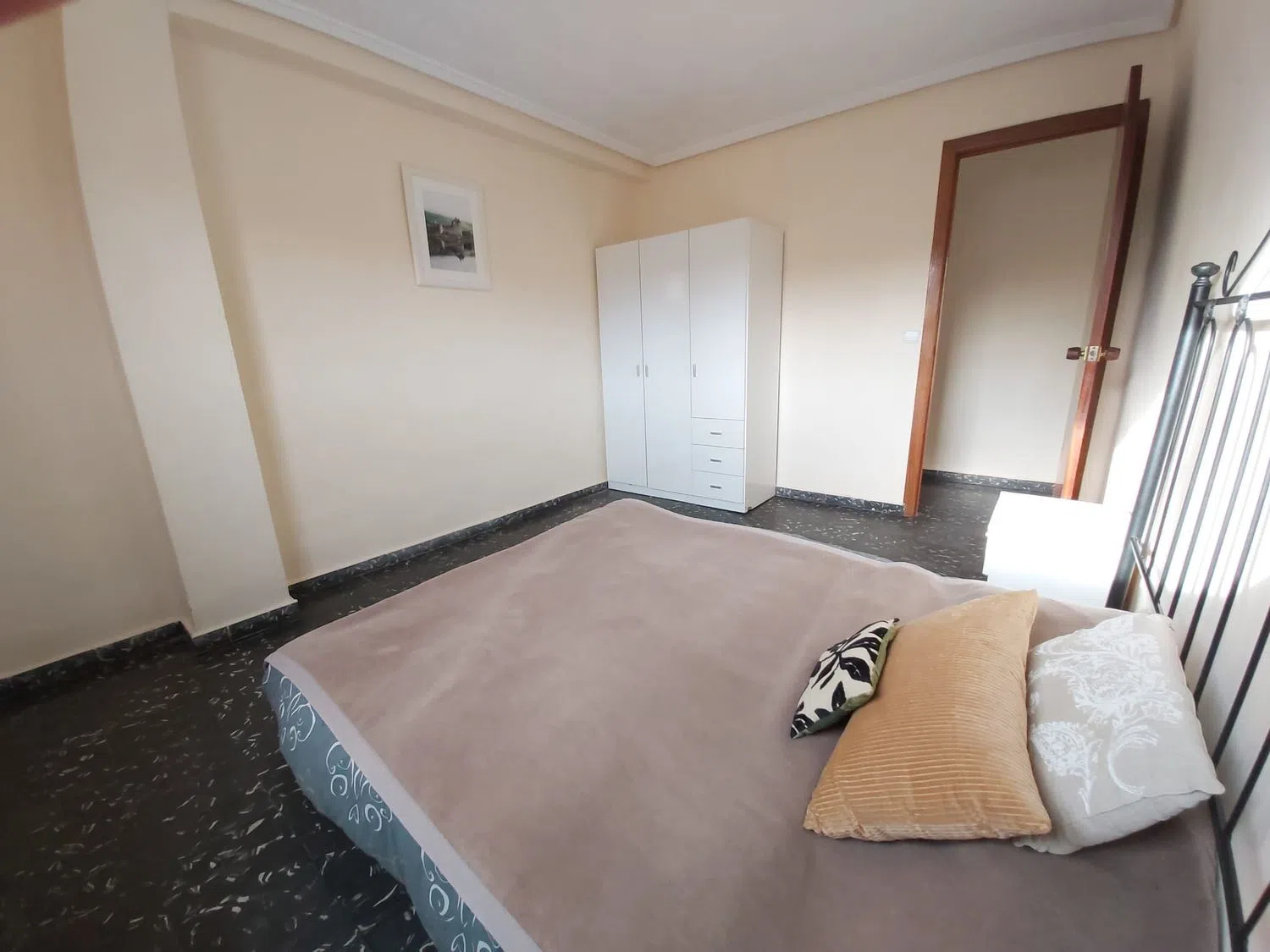 Piso en calle de la Indústria, 58 - Foto 3