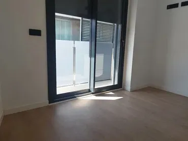 Piso en  Carrer d'Àngel Guimerà - Foto 9