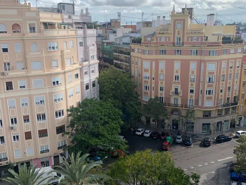 Ático en avenida del Regne de València, 65