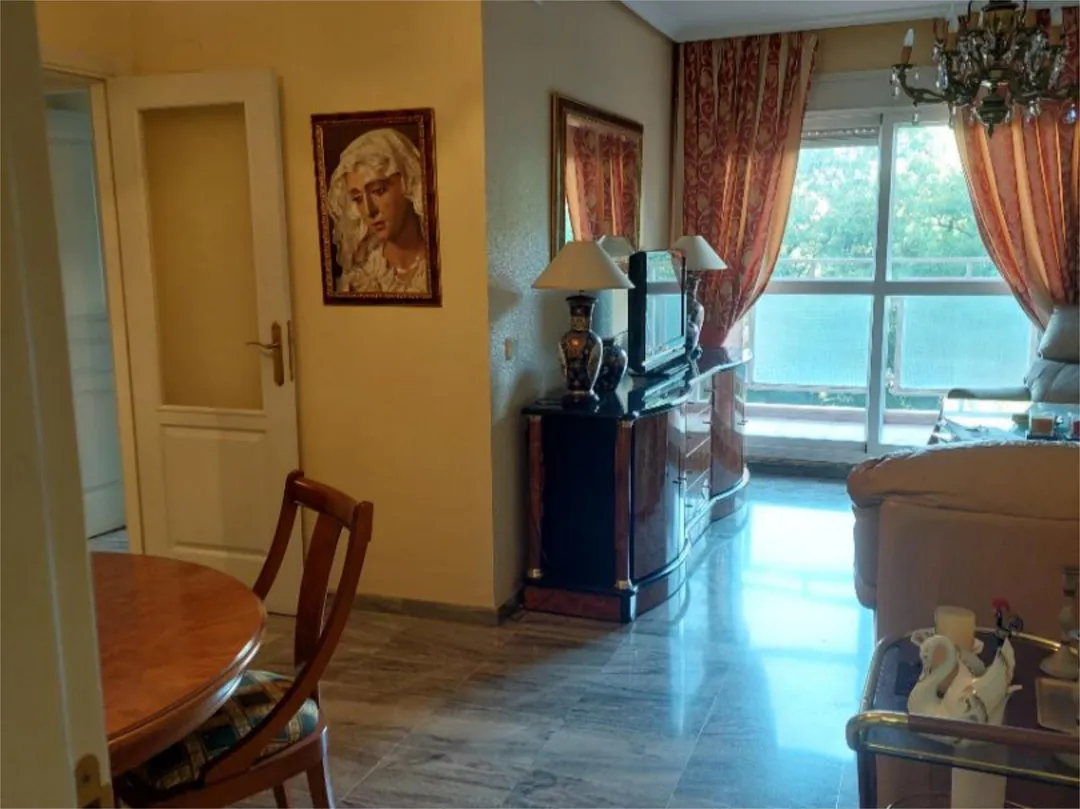 Piso en  Calle Cueva de Menga 3 - Foto 7