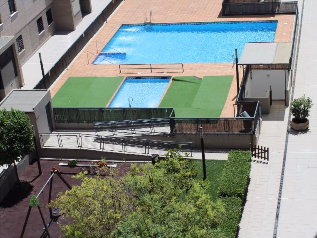 Piso en  Calle Periodista Francisco de Paula Terrón 4 - Foto 17