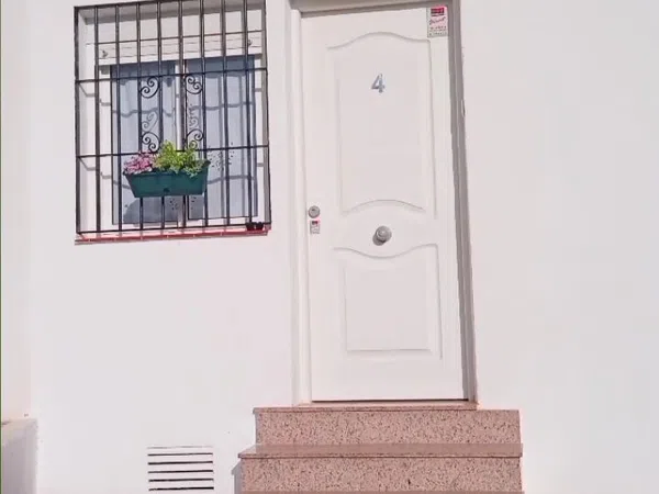 Estudio en Calle de la Cruz, 52 - Foto 2
