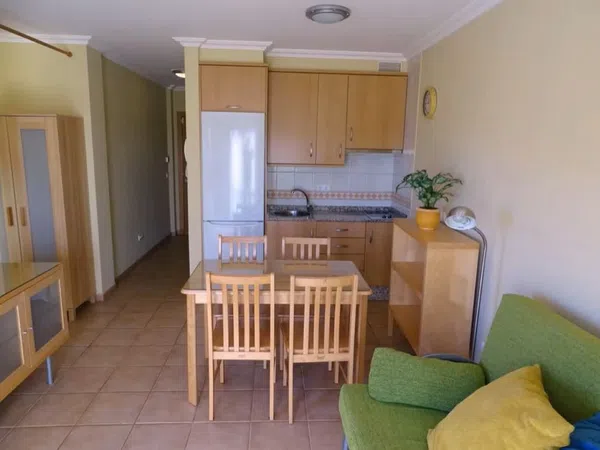 Piso en calle Pizarro, 1