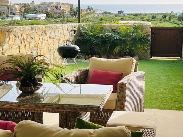 Chalet pareado en Avenida de la Almadraba s/n, Atlanterra, Atlanterra - Foto 1