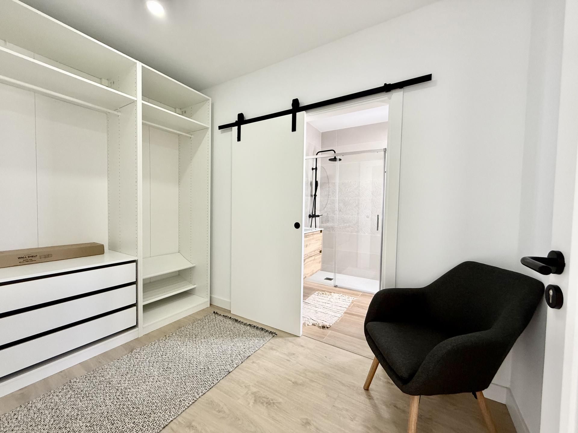 Piso en  Calle Salvador Calderón 10 - Foto 8