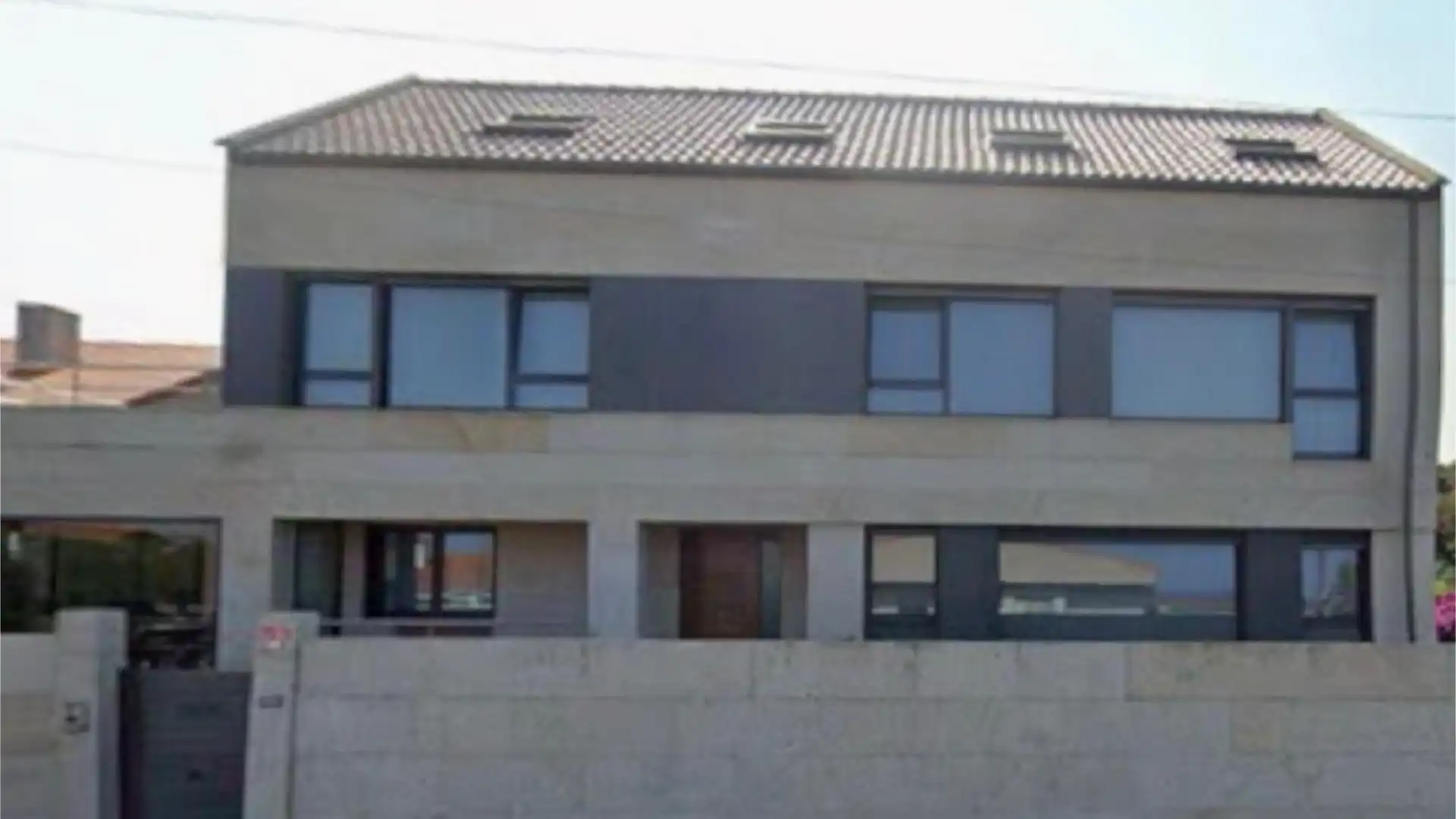 Chalet en  Avenida Ricardo Mella 363 - Foto 2