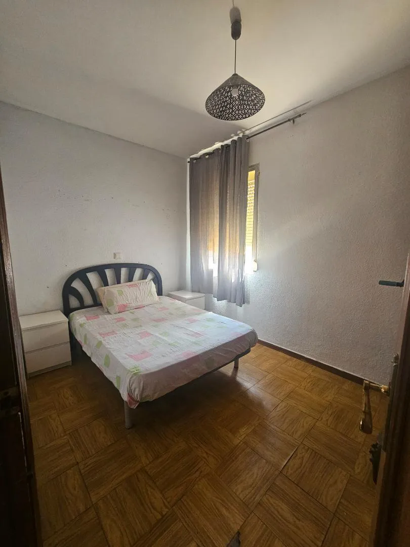 Piso en  Calle Teniente Salvio Ravassa 1 - Foto 6