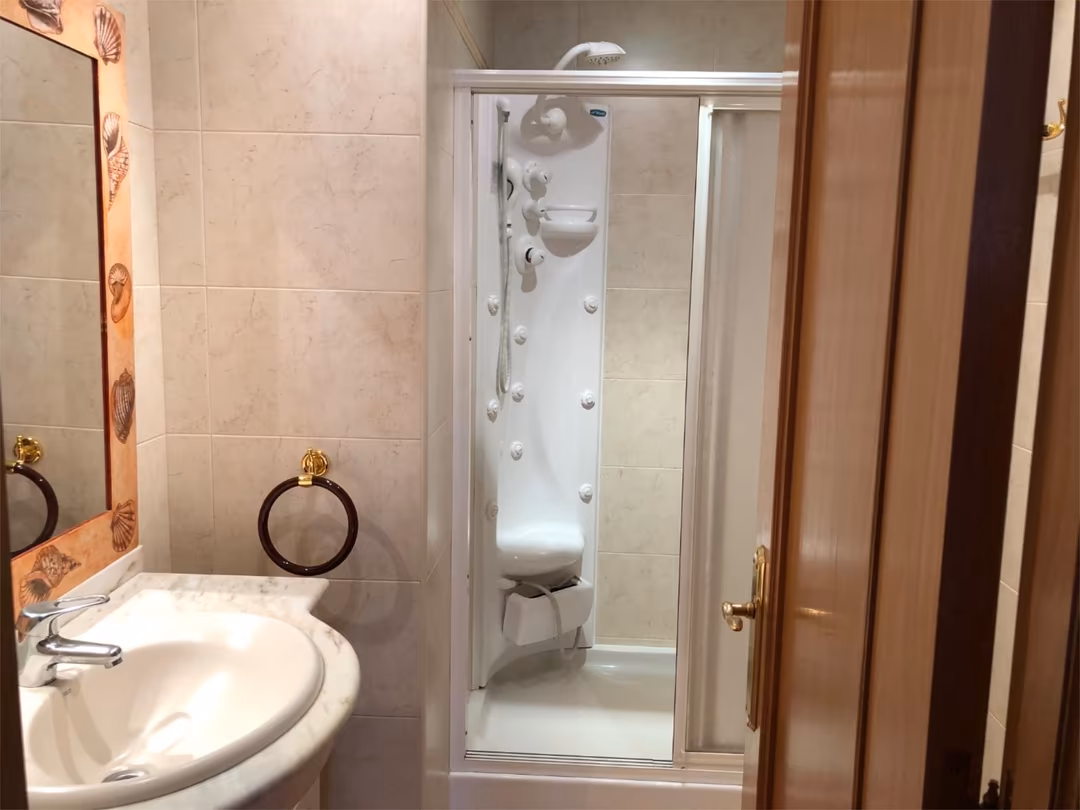 Piso en  Calle de Antonio Becerril 16 - Foto 7