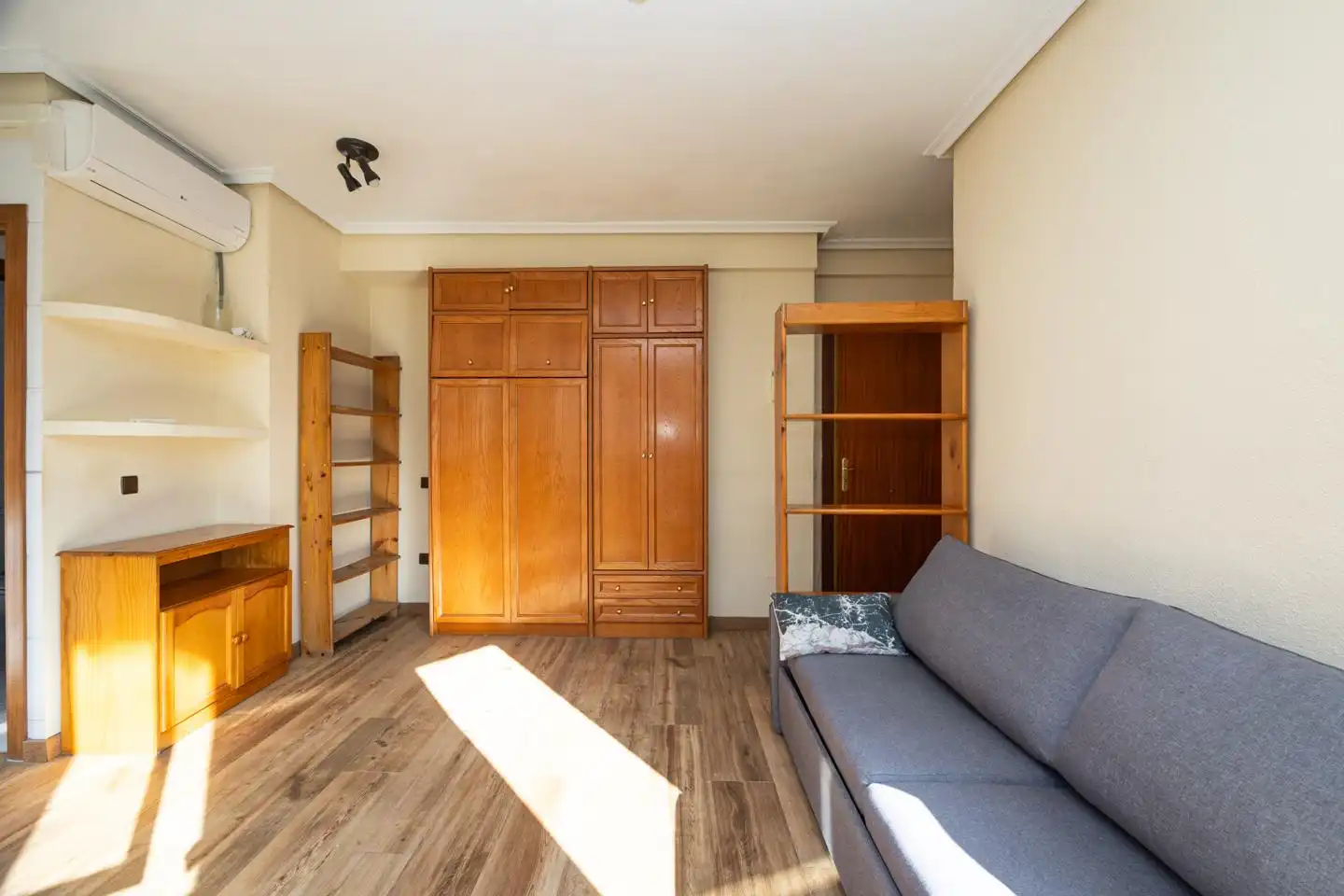 Estudio en  De Anastasio Aroca - Foto 4
