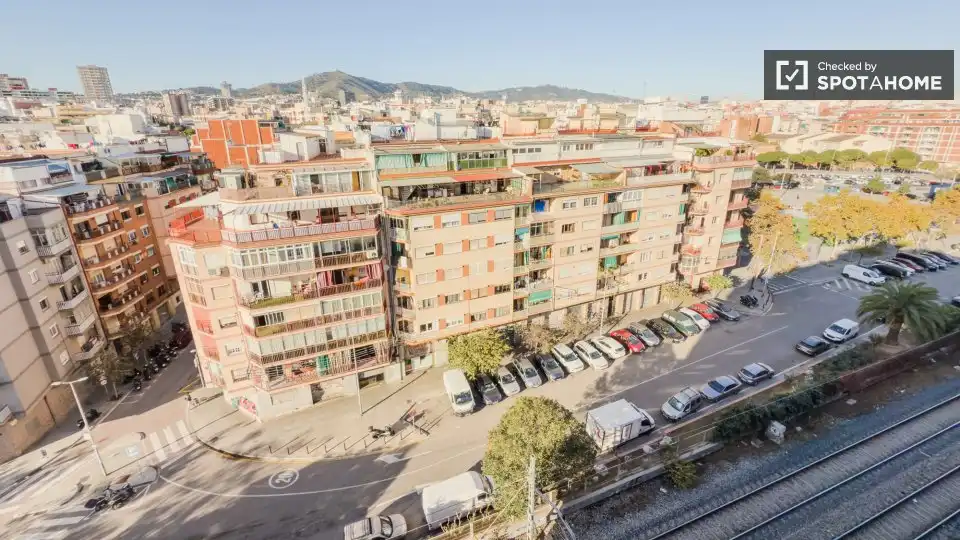 Piso en L'Hospitalet de Llobregat - Foto 7