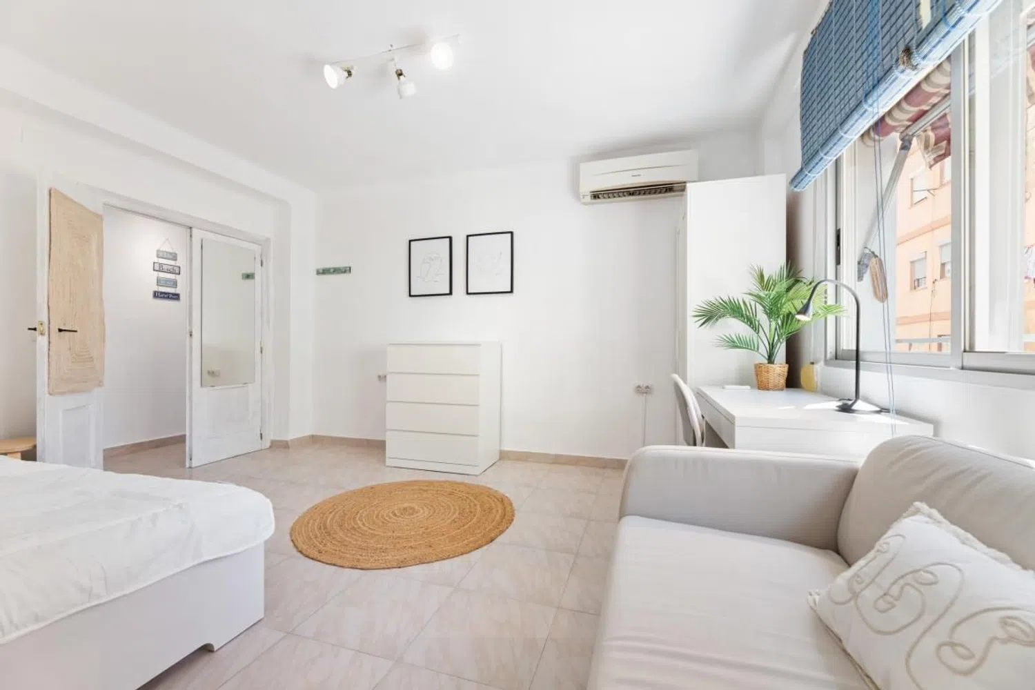 Estudio en calle d' Antonio Ponz, 9 - Foto 3