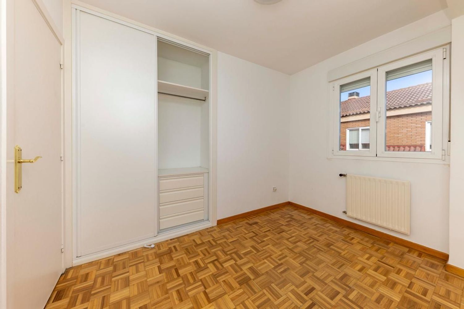 Piso en calle Valle del Roncal, 5 - Foto 10