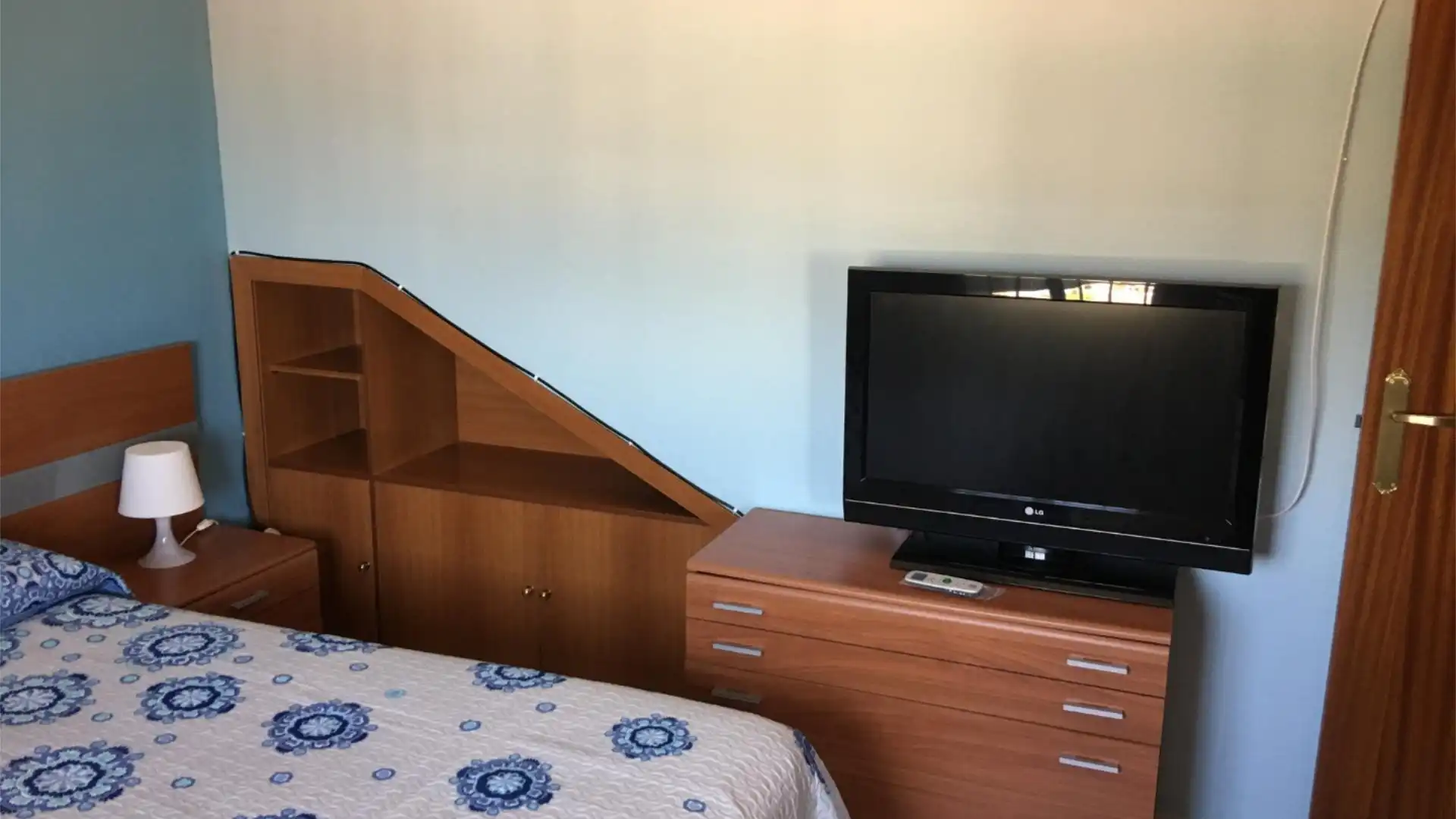 Casa adosada en  Calle Castilla 54 - Foto 7