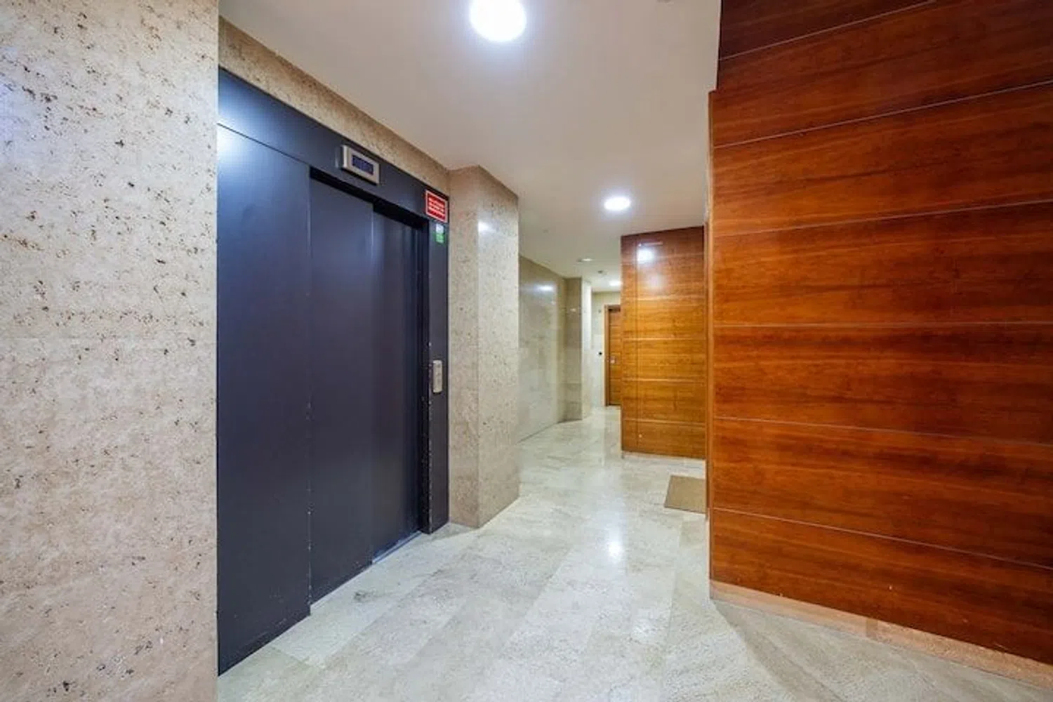 Piso en calle del Monasterio de Oseira, 3 - Foto 1