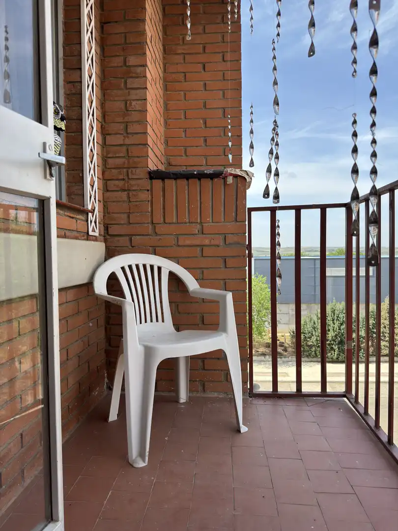 Piso en  Paseo Poeta Gómez Manrique 12 - Foto 5