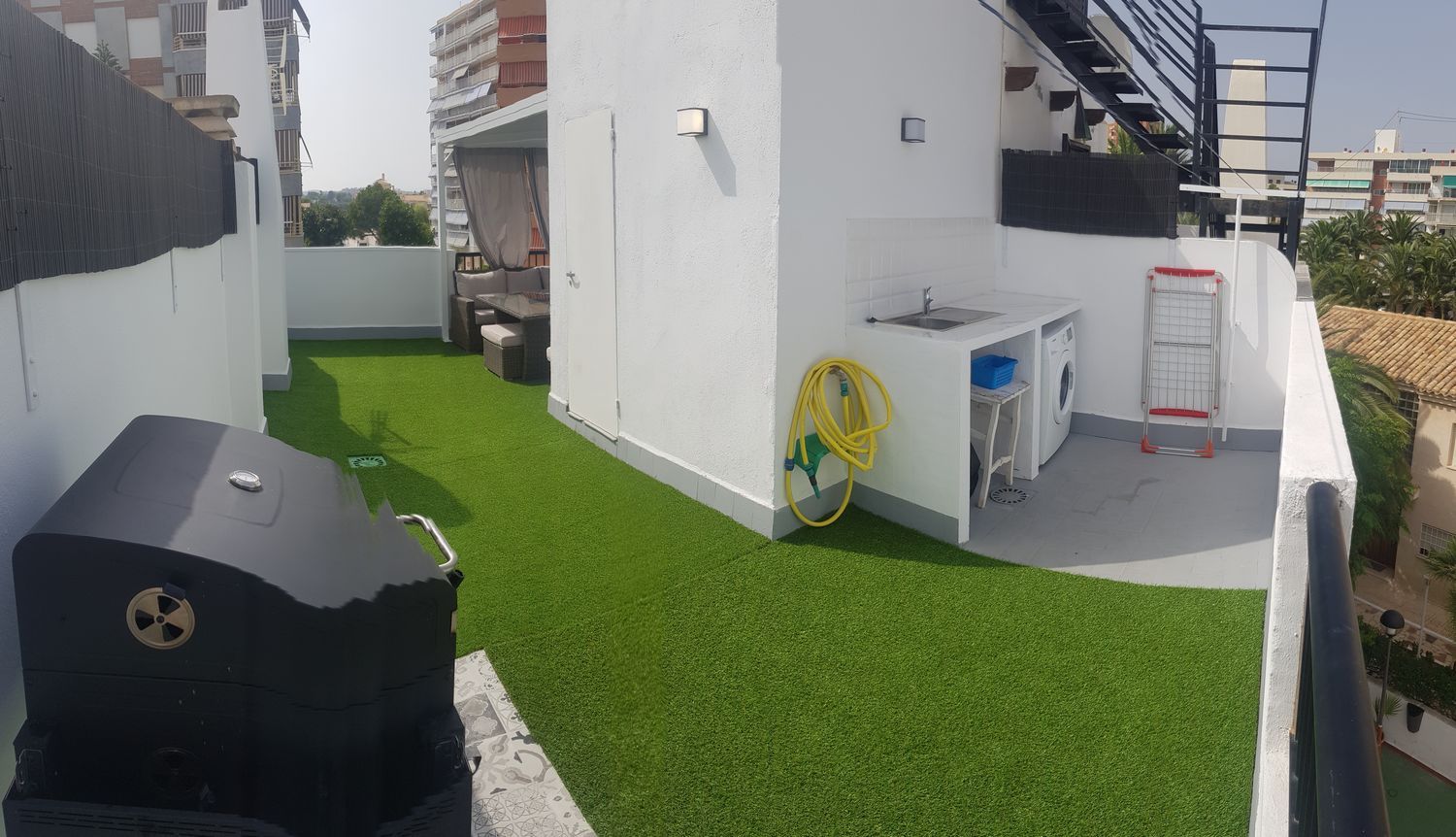 Chalet adosado en calle Jacinto Benavente, 11 - Foto 2