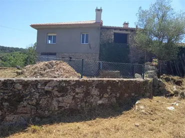 Chalet en Ayuntamiento Sober - Foto 1