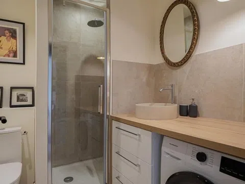 Piso en C. Pirineos, 4