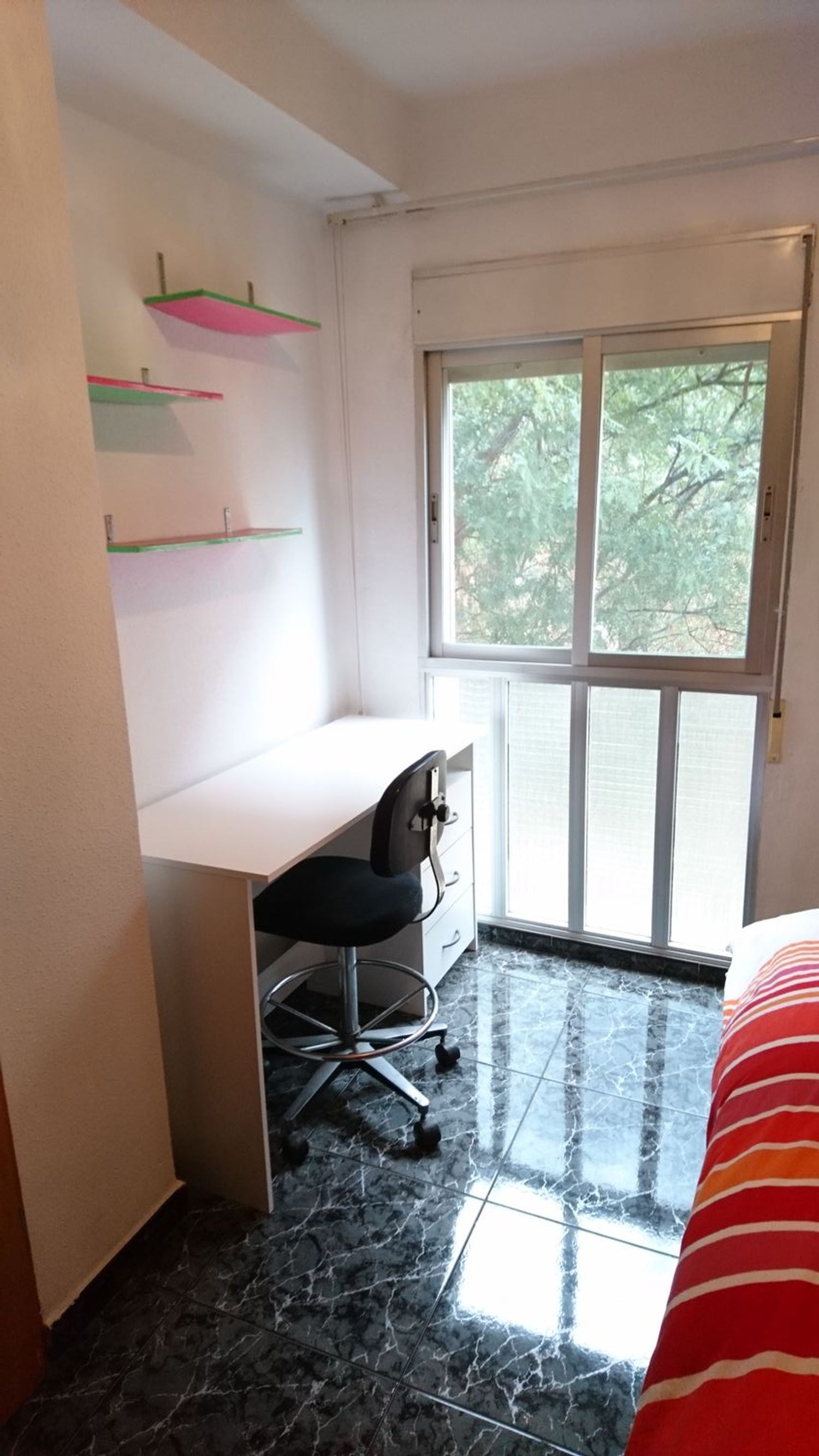 Piso en Plaza d'Hondures, 1, Ciutat Jardí - Foto 5