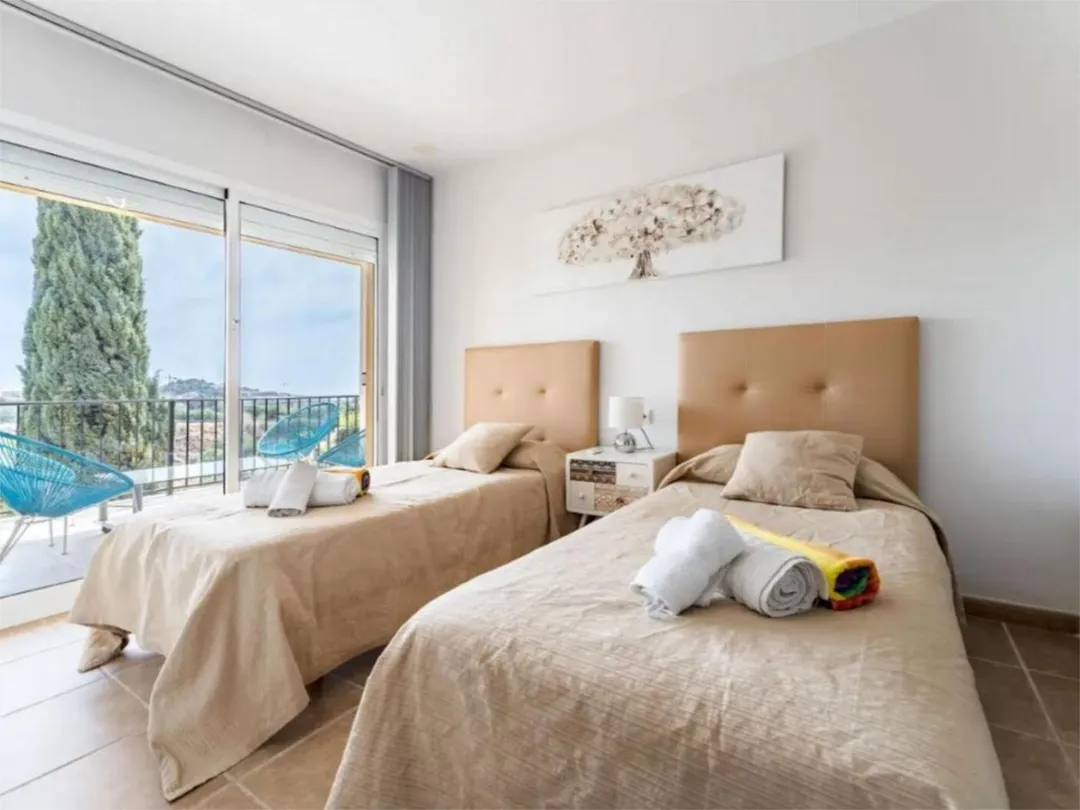 Casa adosada en  Urbanización Pueblo Vista Verde 2 - Foto 10