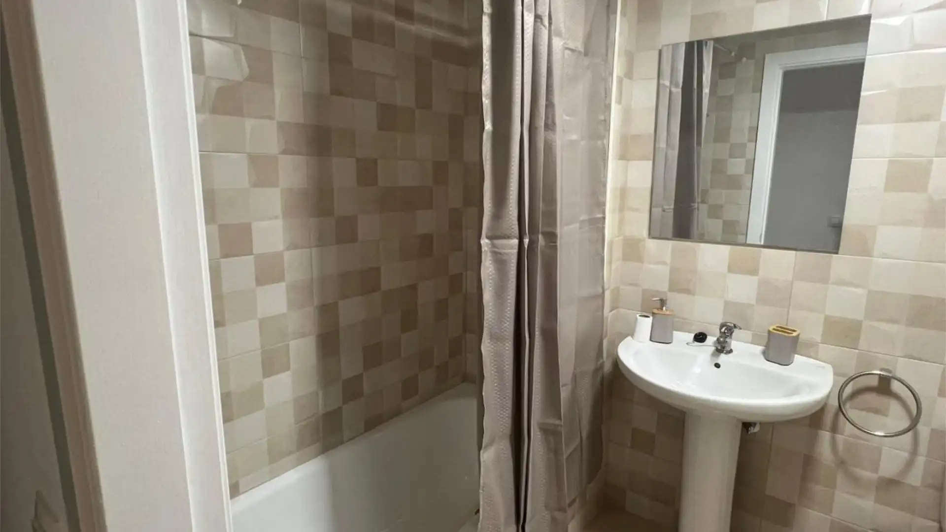 Piso en  Calle Maestro Solano 5 - Foto 6