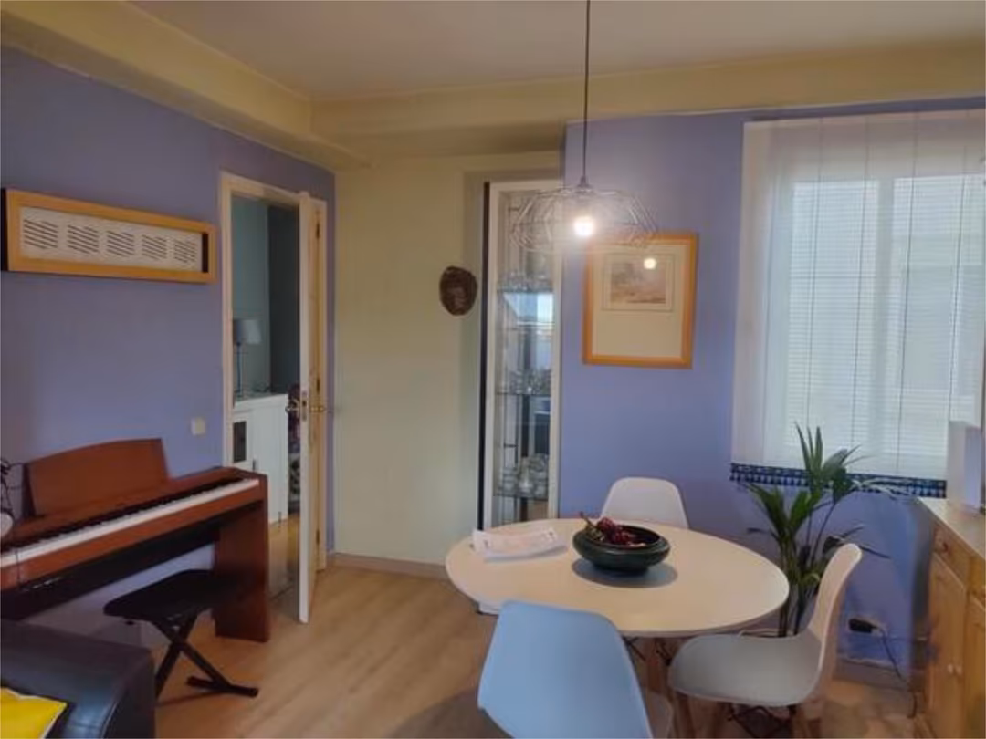 Piso en Plaza de Galicia - Foto 3