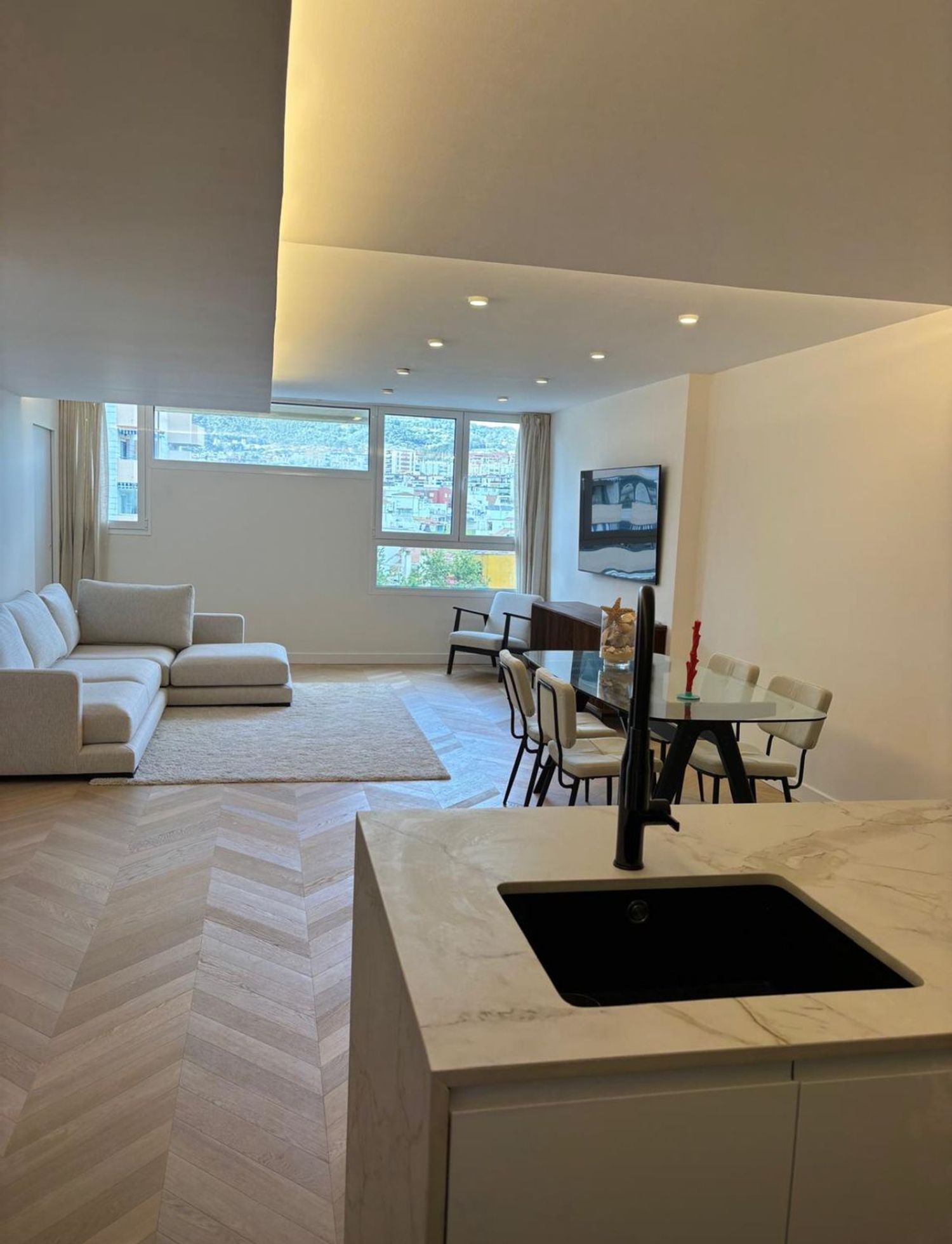 Piso en avenida Ramón y Cajal, 12 - Foto 1