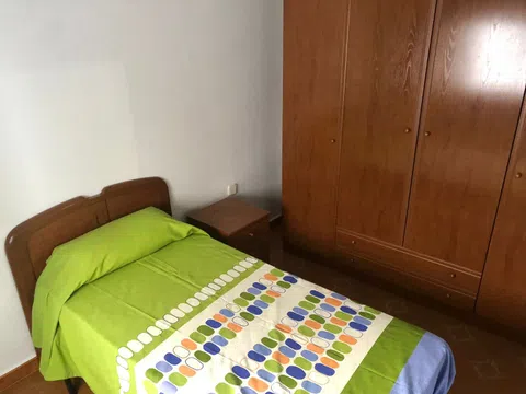 Piso en avenida Equipo Cincuenta y Siete, 10 - Foto 1