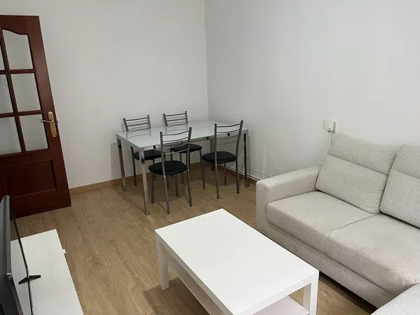 Piso en La Calzada, La Calzada - Foto 2