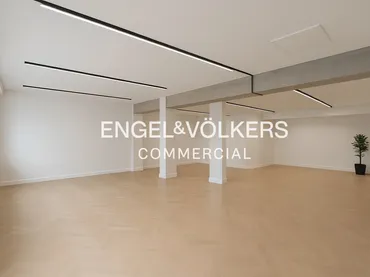 Local comercial en Esplugues de Llobregat - Foto 4