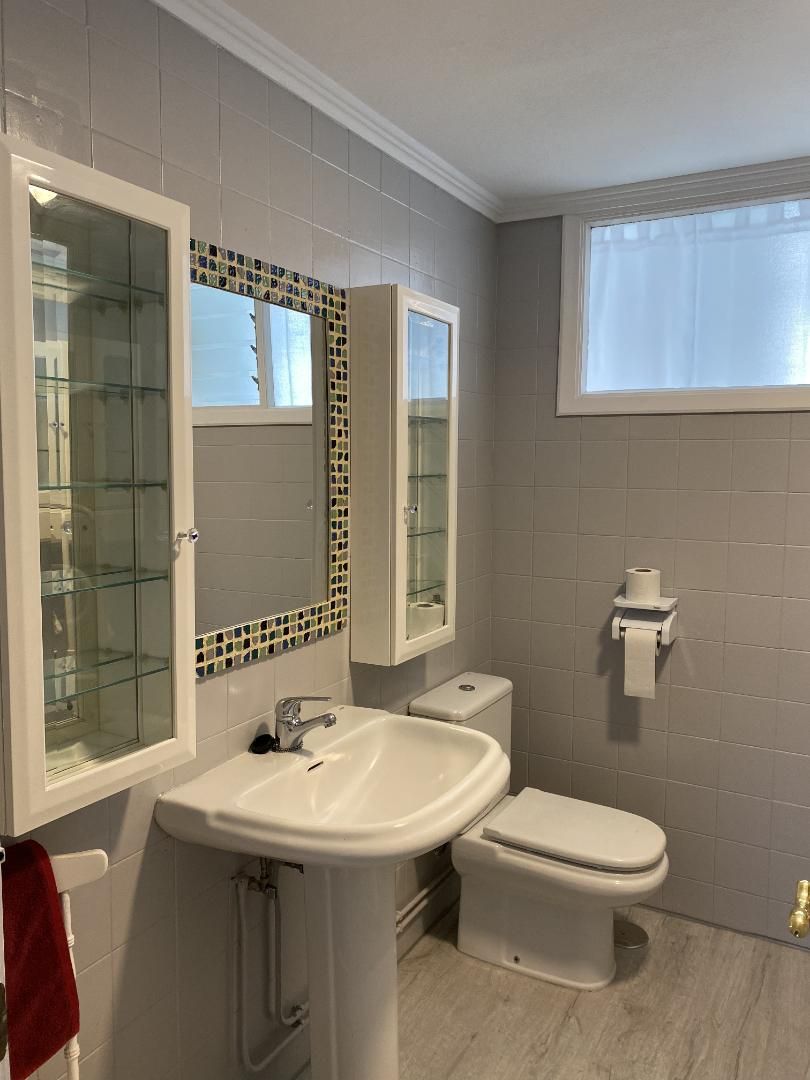 Piso en  Avenida de Rosalía de Castro 41 - Foto 3