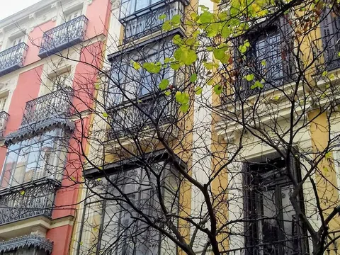 Piso en calle del Almirante, 16