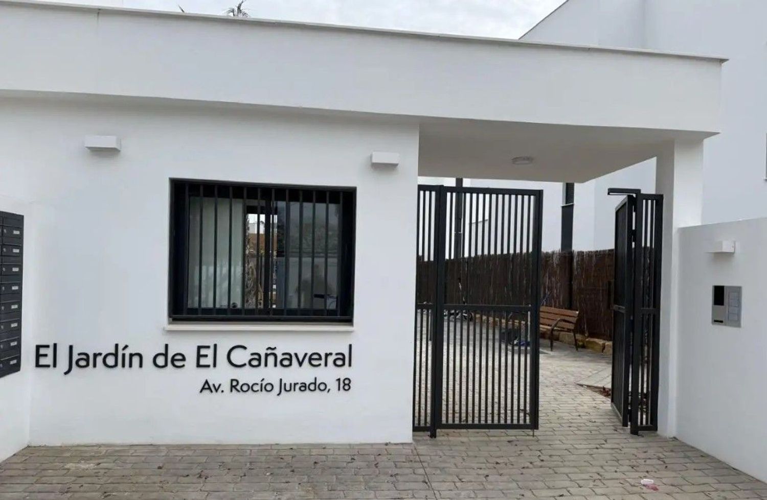 Piso en Avenida Rocio Jurado, 18, Puertosol - Santa Isabel - Foto 3