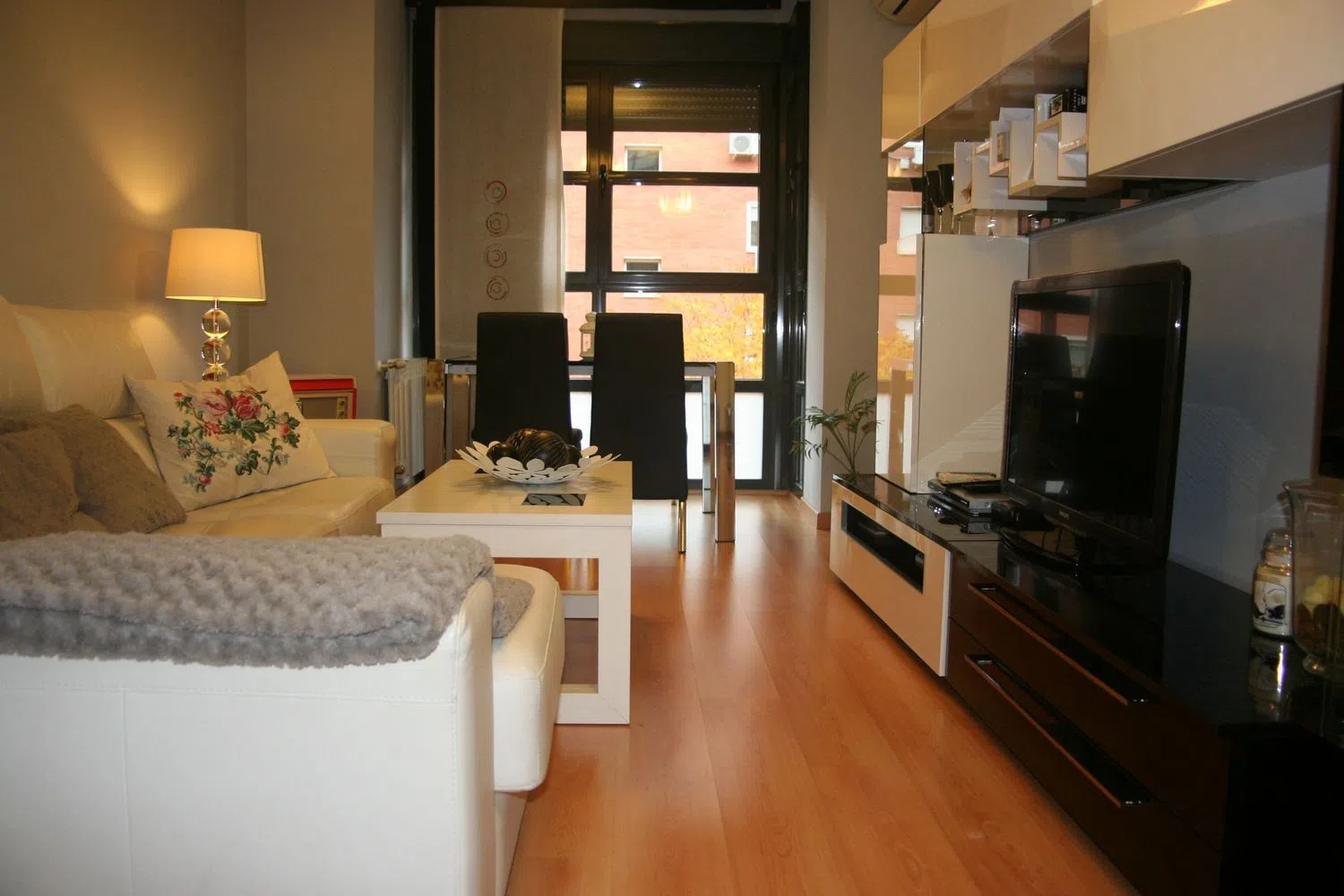 Piso en calle Reino Unido, 4 - Foto 2