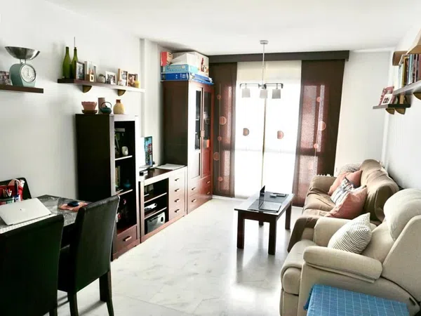 Piso en Calle Martínez de la Rosa, 33, Los Castillejos - La Trinidad - Foto 2