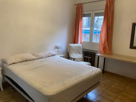 Piso en avenida Divina Pastora, 9