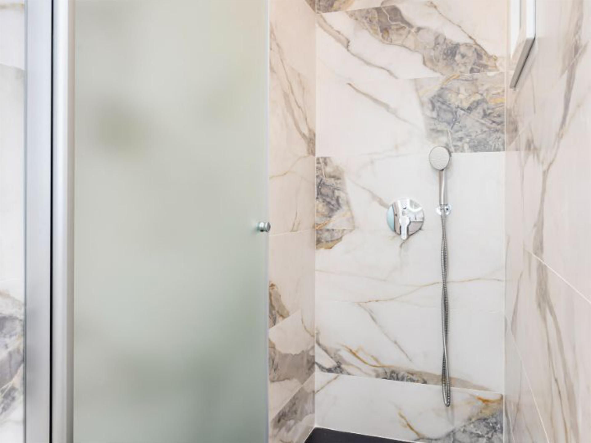 Piso en  Carrer d'Isabel la Catòlica 9 - Foto 16