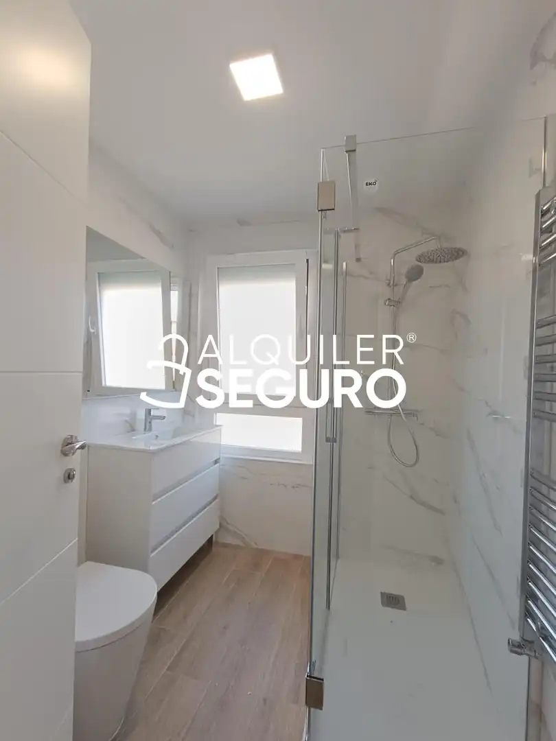 Piso en  Strauss - Foto 17