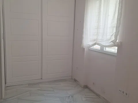 Piso en calle de los Reyes Católicos, 2 - Foto 2