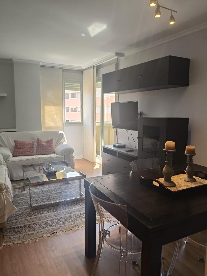 Piso en  Plaza de la Solidaridad 7 - Foto 12