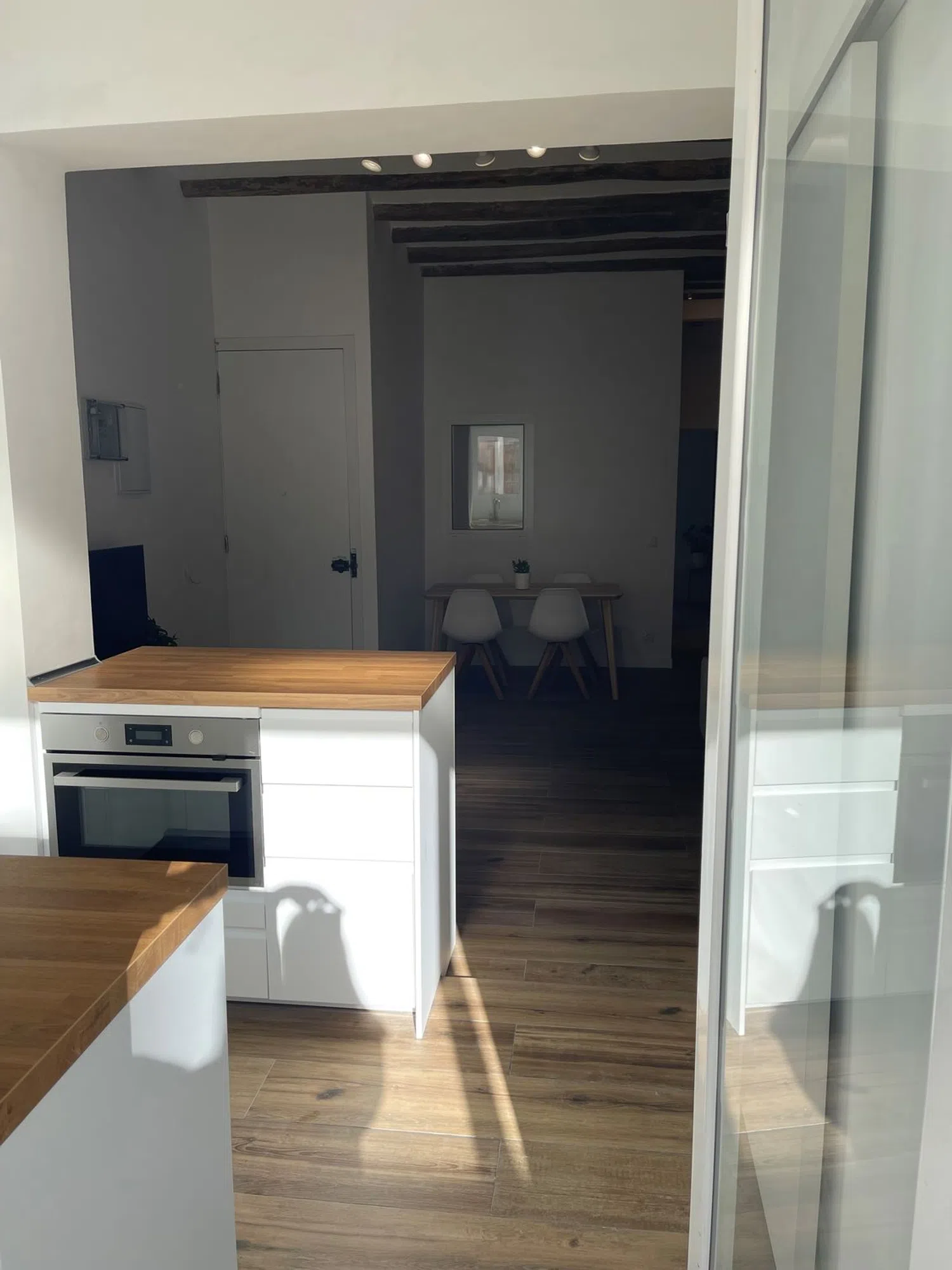 Estudio en calle de la Creu Coberta, 127 - Foto 16