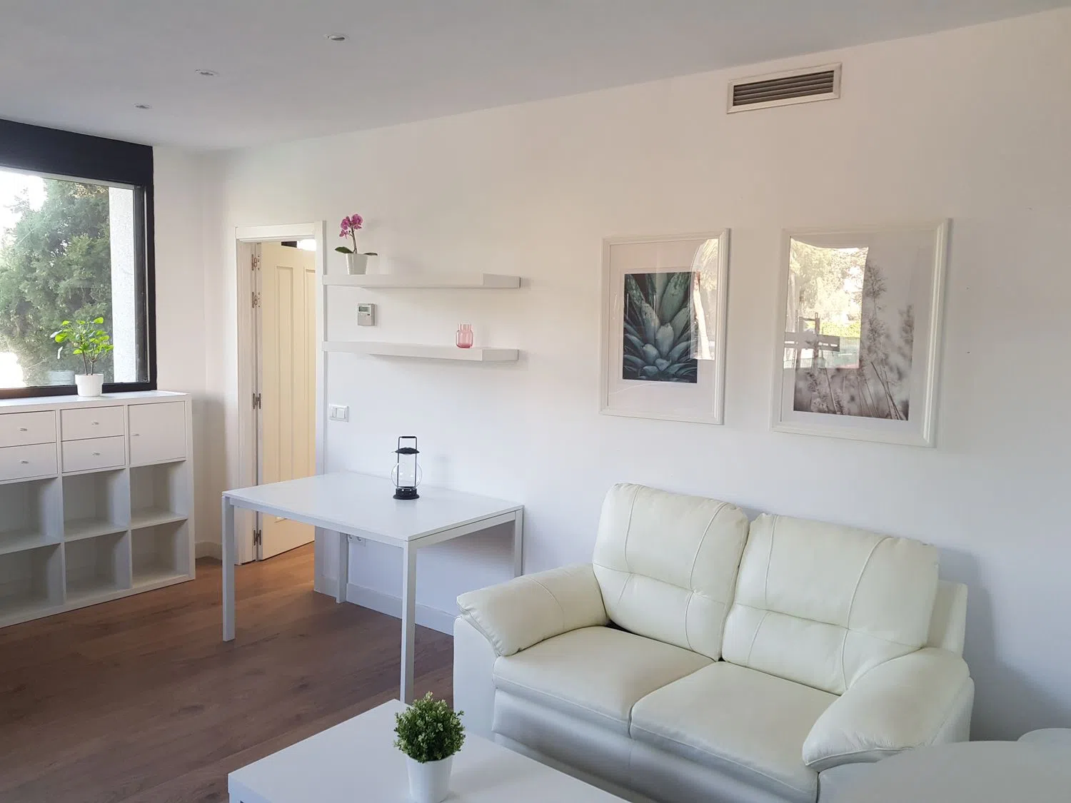 Estudio en avenida de Atenas, 6 - Foto 1