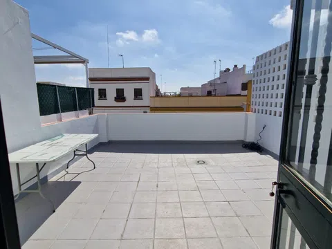 Dúplex en calle Faustino Álvarez, 20